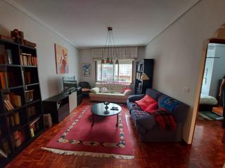 Miete Etagenwohnung  Rúa pilar