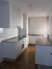 Location Appartement  Avenida das camelias. Avenida de las camelias . sin muebles y con garaje