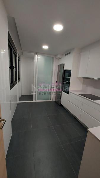 Foto 6277e5a0-24e8-40a7-8c06-94822bc2aa1d. Alquiler piso en Centro - Areal Vigo