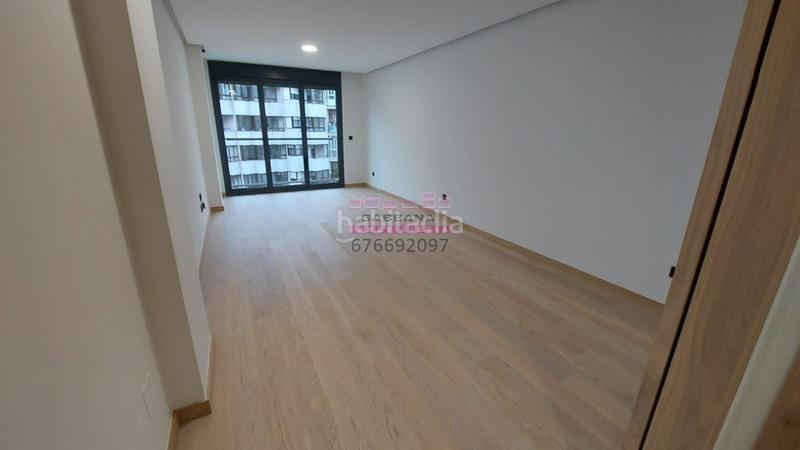 Foto c0ecfce6-8514-4379-9eb3-523e2e832be0. Alquiler piso en Centro - Areal Vigo