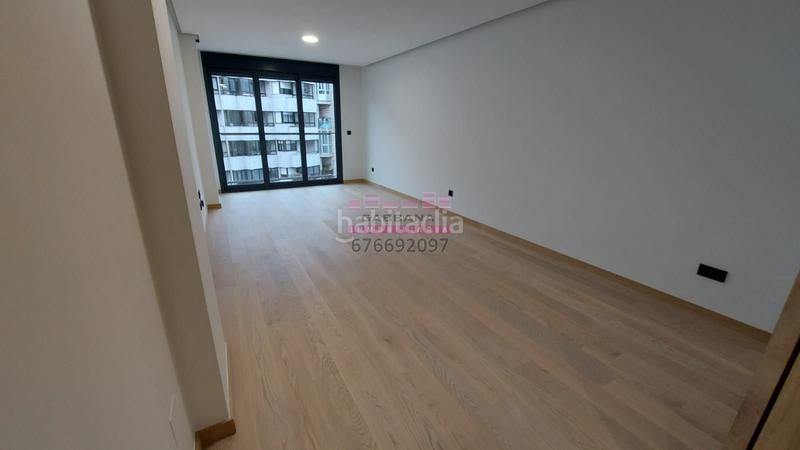 Foto ee4482fb-d458-43fd-9ceb-fab7f648dfe4. Alquiler piso en Centro - Areal Vigo