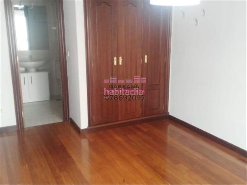 Foto ab4d5cfb-dc0f-49b9-b4ed-b4e9889401bc. Lloguer pis amb aparcament a Centro - Areal Vigo