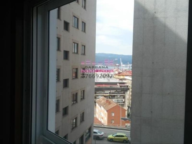 Foto 79e7287e-26ab-4e1a-bf9d-2522f2706ed3. Rent flat with parking in Centro - Areal Vigo