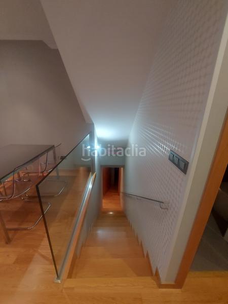 Foto 4f2be3b0-9ddd-4e1e-aa9d-a5873bc37abe. Alquiler dúplex excelente duplex nuevo situado en la centrica calle urzaiz en Vigo