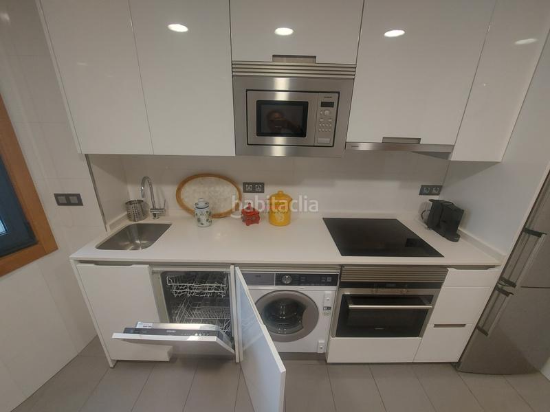 Foto b1595589-d650-4cb5-a577-6f9d91c6e4d4. Alquiler dúplex excelente duplex nuevo situado en la centrica calle urzaiz en Vigo