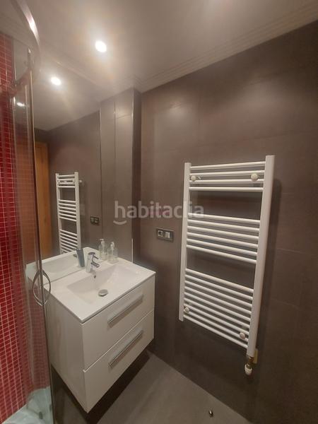 Foto bb3e9da3-a2cf-493c-a54c-b86e21f17dbc. Alquiler dúplex excelente duplex nuevo situado en la centrica calle urzaiz en Vigo