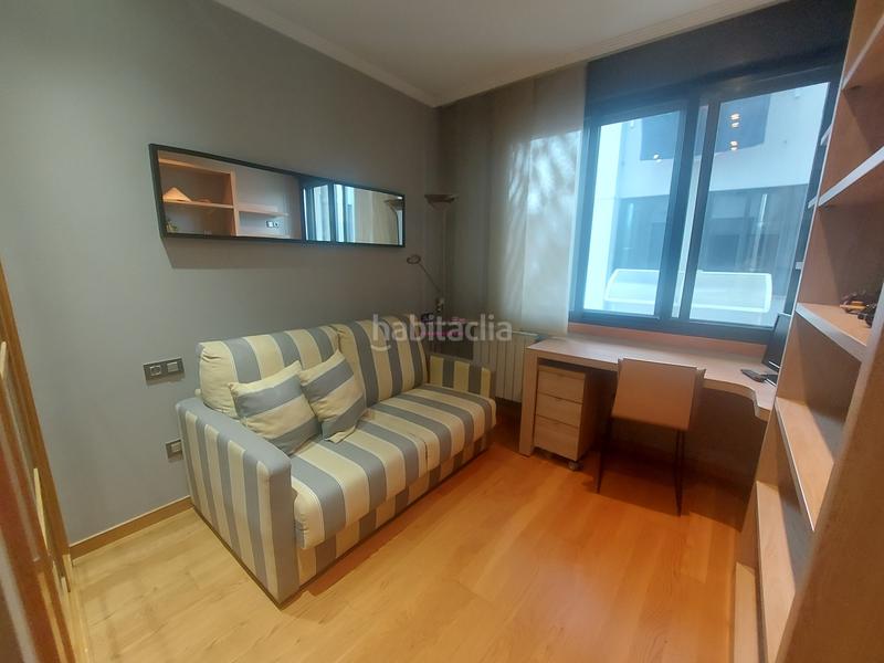Foto e5bc1c84-9017-4152-a958-37f1f8c6c6f7. Alquiler dúplex excelente duplex nuevo situado en la centrica calle urzaiz en Vigo