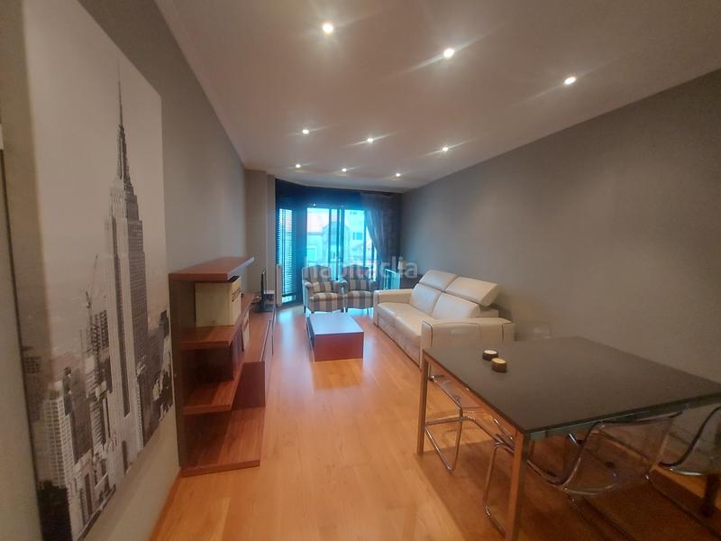 Foto fd95fb3b-7e44-43f4-b929-c4a47ff74a91. Alquiler dúplex excelente duplex nuevo situado en la centrica calle urzaiz en Vigo
