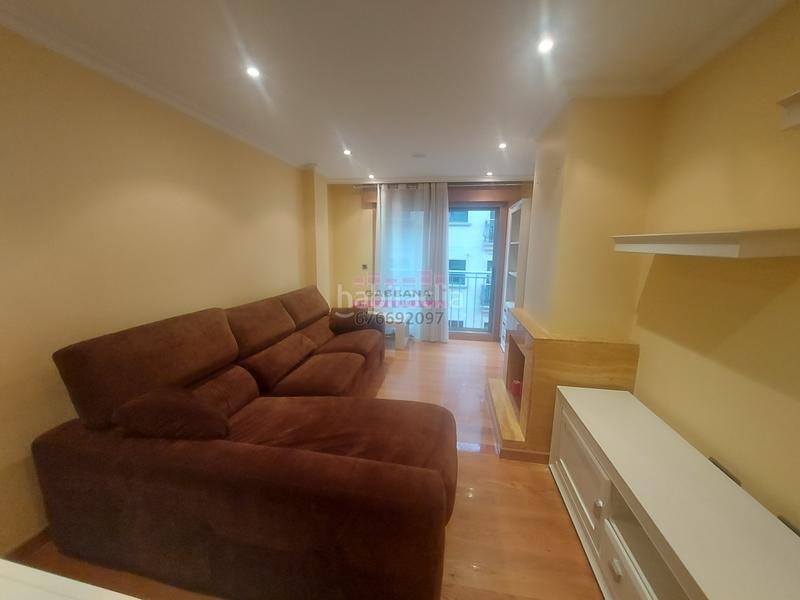 Foto 03cb0007-9bc3-49d3-9aca-79b397e1ffd4. Alquiler piso plaza de la miñoca - excelentes calidades en Vigo