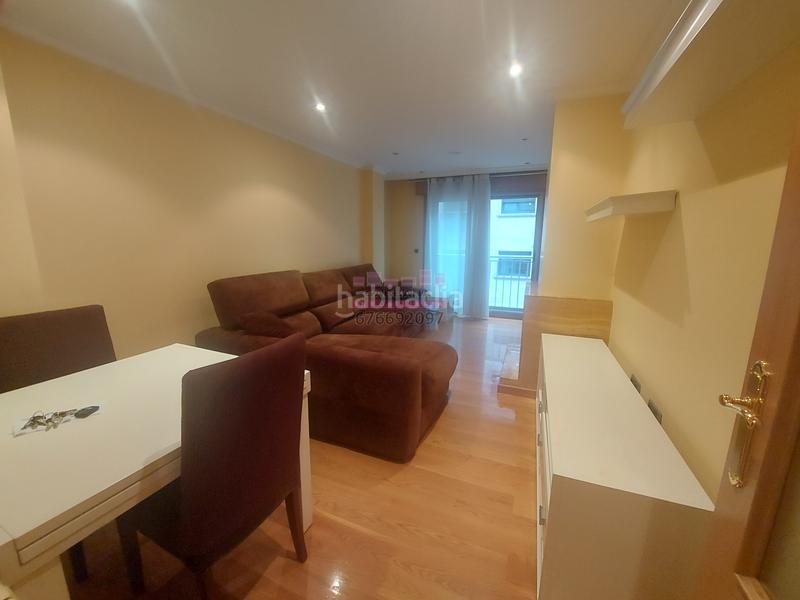 Foto da919889-68a0-4f38-82f2-3099436f03ef. Alquiler piso plaza de la miñoca - excelentes calidades en Vigo
