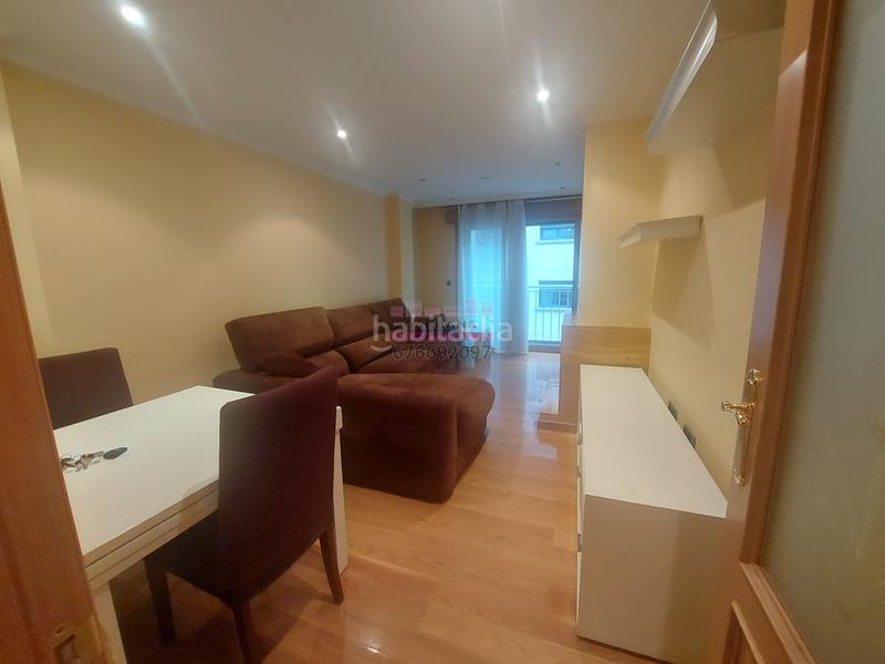 Foto e8c17340-7297-437b-81fd-a312c43bb46b. Alquiler piso plaza de la miñoca - excelentes calidades en Vigo