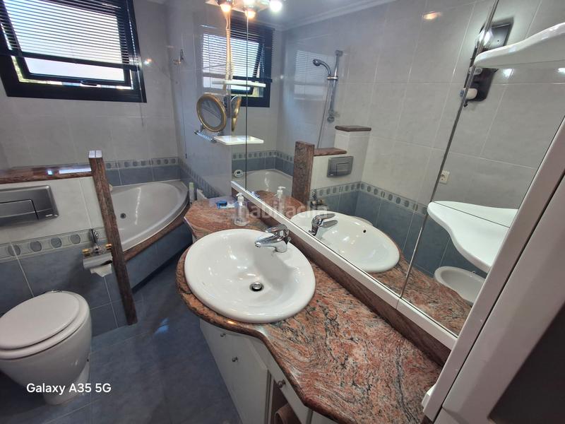 Foto c2a955c8-f005-4e65-861b-8f5cb81415b7. Location appartement dans avenida da atlántida 83 dans Vigo