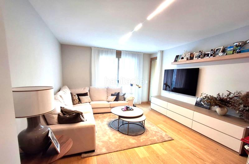 Foto 90faf7a6-1bfc-4189-a8d8-85e8a6659d05. Lloguer pis a rúa morcego 1 a Casablanca - Calvario Vigo