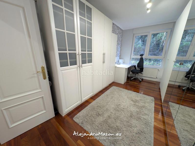 Foto 4d0bf5f2-ddc0-451d-b7e6-0e4abbae7a2e. Pis a voluntariado 6 a Centro Castro - Urdiales