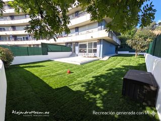 Appartamento in Caserios 8. Bajo con terrazas y jardin en la urb. flavia xxi