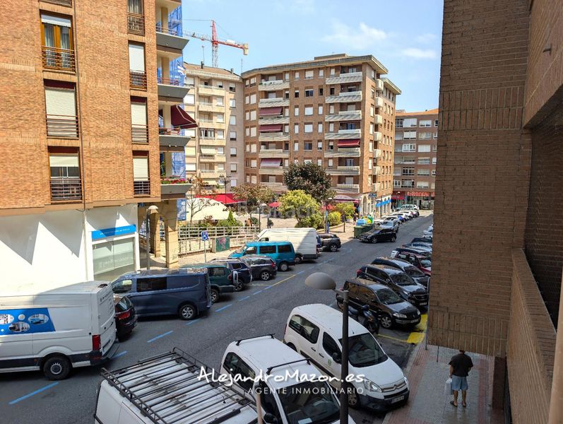 Foto 0703a17e-e7e9-4933-98d5-ca54d584a31a. Pis a leonardo rucabado 7 a Centro Castro - Urdiales