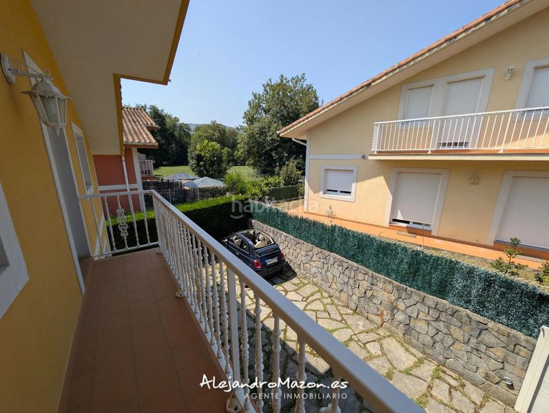 Foto 85e7958f-ca05-4997-bf9a-2ae1e88c868b. Casa adossada a sámano 85b a Samano Castro - Urdiales