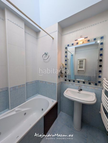 Foto 93aa1351-a944-49d3-857a-a1beb4c9da8a. Casa adossada a sámano 85b a Samano Castro - Urdiales