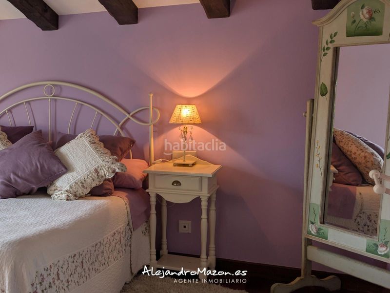 Foto d71d33b4-5f5a-4e7c-a389-de6ec8a2f220. Casa adossada a sámano 85b a Samano Castro - Urdiales