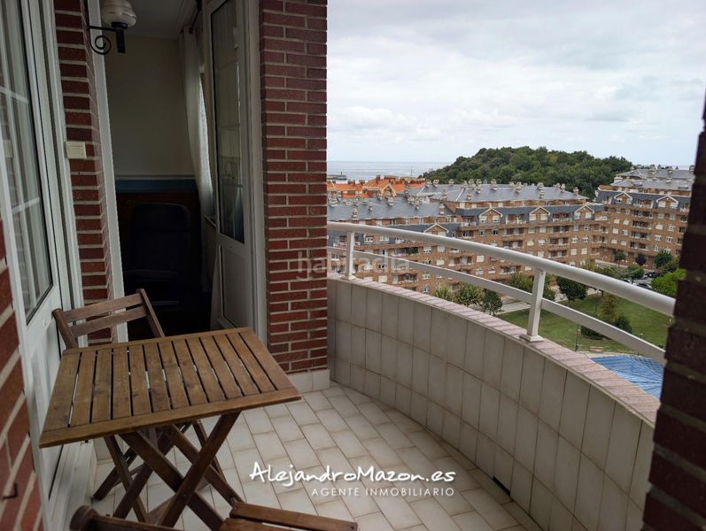 Foto 4a1a1cd7-c5cb-4a20-8ad8-ef2449c5ecad. Lloguer pis a ataulfo argenta 6 a Cotolino Castro - Urdiales