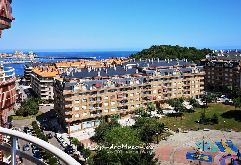 Foto 78020d39-ed79-456c-9644-a348b31bc032. Lloguer pis a ataulfo argenta 6 a Cotolino Castro - Urdiales