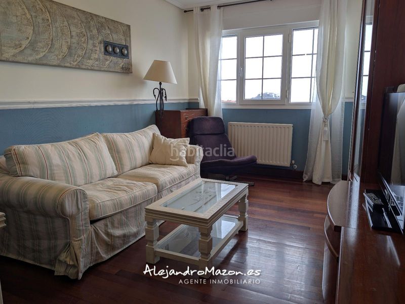 Foto c00c696f-912b-4bf6-97eb-f6a81a291de4. Lloguer pis a ataulfo argenta 6 a Cotolino Castro - Urdiales