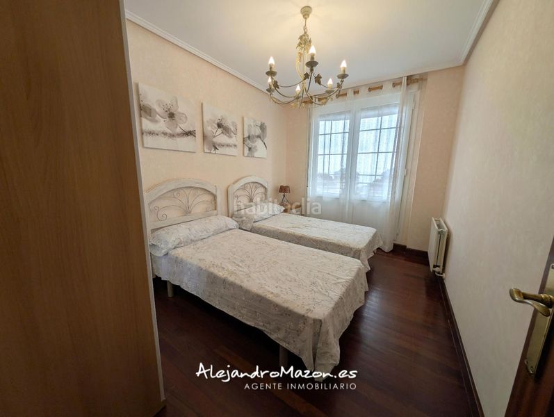 Foto fffe03c9-41c0-4b05-8b37-936d06a7a537. Lloguer pis a ataulfo argenta 6 a Cotolino Castro - Urdiales