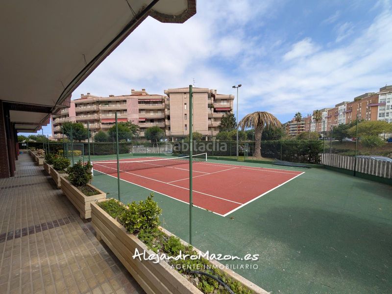 Foto 113d4b79-4c8e-4fc7-a89a-78091d59fecf. Pis amb calefacció aparcament piscina a Brazomar Castro - Urdiales