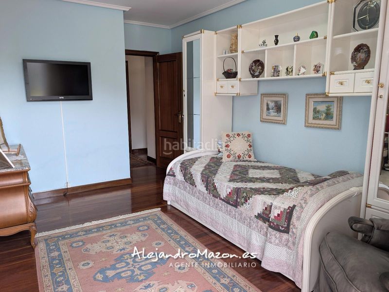 Foto d69d0760-2068-4487-b699-f0793cc4743a. Pis amb calefacció aparcament piscina a Brazomar Castro - Urdiales