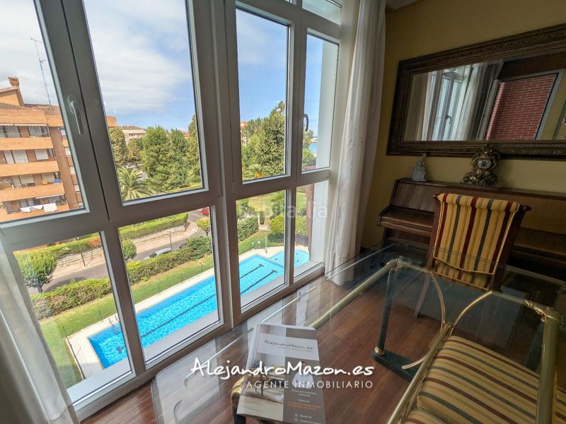 Foto da7dc0df-4b06-4753-9d41-968d7a4a0f29. Pis amb calefacció aparcament piscina a Brazomar Castro - Urdiales