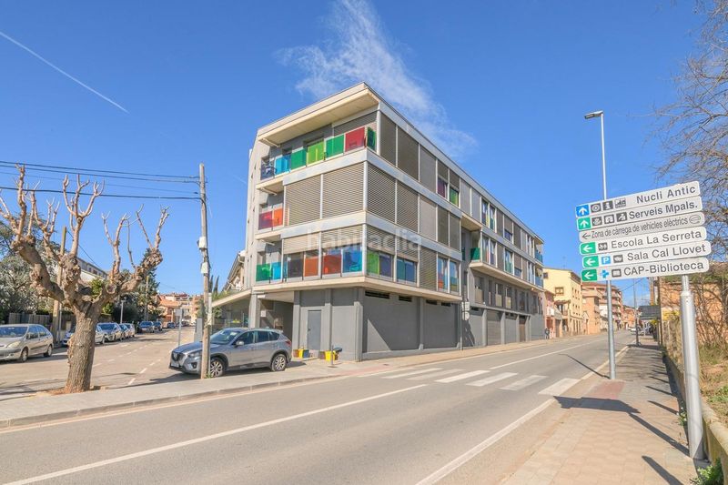 Foto 05662dba-14c4-4868-9c44-175730a49939. Pis amb aparcament a Santpedor