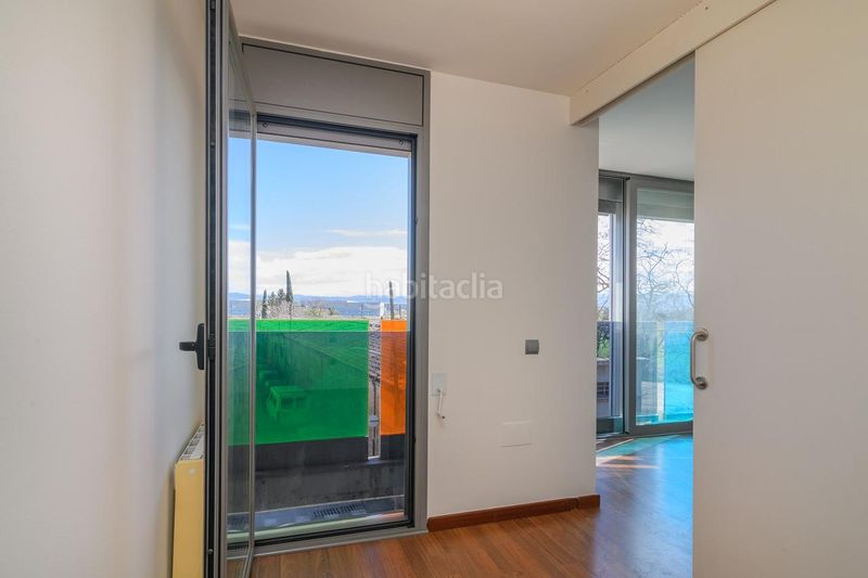 Foto 2eaecf16-84a5-4d49-a175-bd2f6036a178. Pis amb aparcament a Santpedor