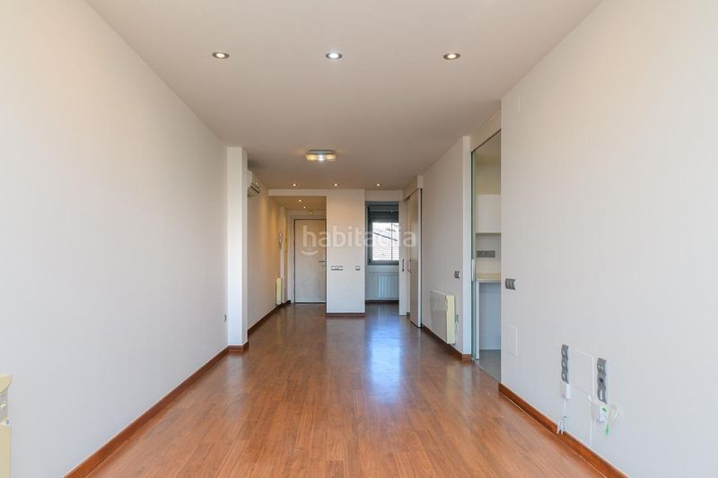 Foto 621f7288-8c91-47f4-95a6-0dc576674f35. Pis amb aparcament a Santpedor