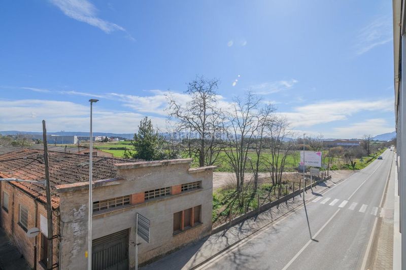 Foto 6ac1ff7a-ea9f-42e0-a20c-639cded7b41a. Pis amb aparcament a Santpedor