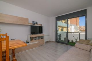 Etagenwohnung  Carretera vic. Impecable y céntrico en manresa 3 hab, suite y balcón