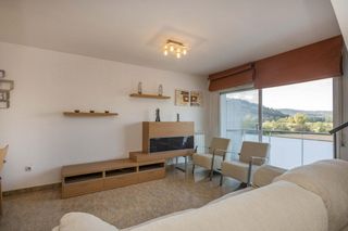 Dúplex  Rosa sensat. Dúplex de 82 m2 construidos con terraza y muy buenas vistas