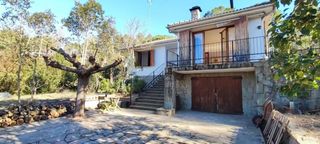 Chalet  Sardana la-b. Chalet en las brucardes
