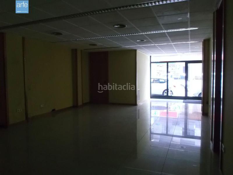 Foto 2fdaa271-d91b-4856-9cd1-6051fa896c0e. Edificio in Plaça Catalunya Manresa