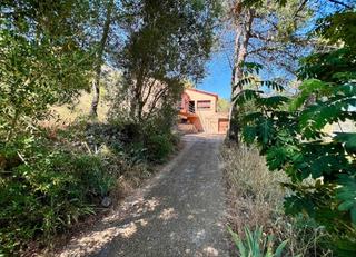 Chalet à Olesa de Bonesvalls. Chalet en urbanización en olesa de bonesvalls