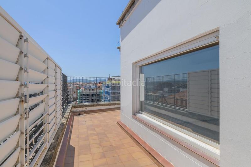 Foto 7408a23a-5adc-4150-9bea-633c49d2ff5e. Àtic a Poble Nou Manresa