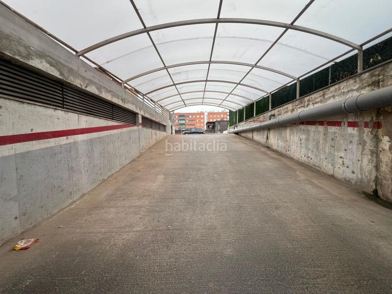 Foto 2fb992dd-c534-4bdc-a294-2b06a1ae9642. Aparcament cotxe a bases de Manresa - carretera de santpedor Manresa