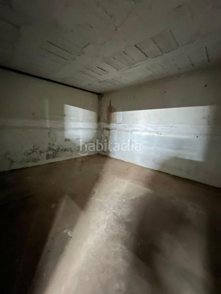 Foto 56ae04a2-a6a1-40e6-8f50-21e11facaa05. Aparcament cotxe a bases de Manresa - carretera de santpedor Manresa