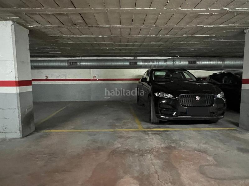 Foto e3700e3d-a82e-4448-821b-4f7c59daa4cf. Aparcament cotxe a bases de Manresa - carretera de santpedor Manresa