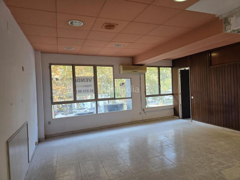 Foto 89d476b8-9466-431a-b7a3-30eafc9f57fc. Office space with heating in Centre - Passeig i Rodalies Manresa