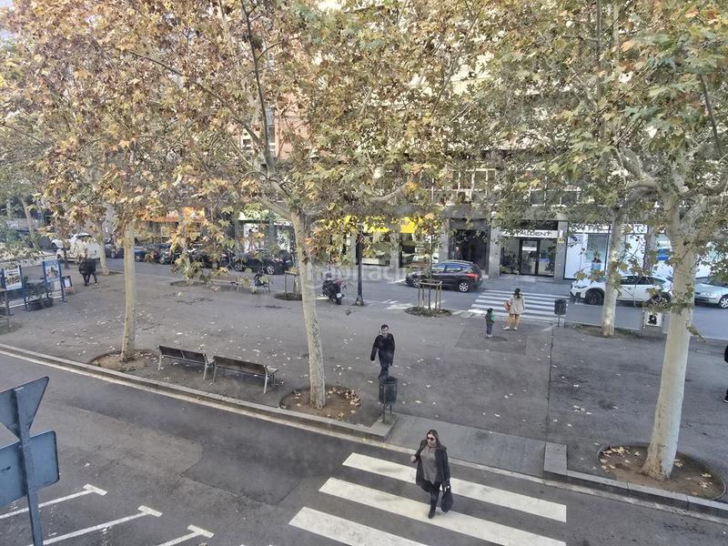 Foto 90694c09-4cda-499d-8408-59424083238f. Office space with heating in Centre - Passeig i Rodalies Manresa