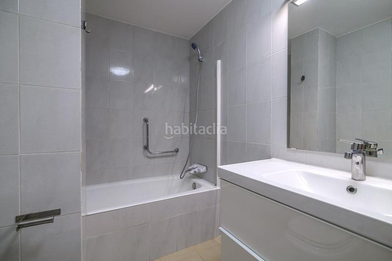 Foto e9e06f6d-b487-4d5d-b15c-b7bda674a80e. Appartamento in carrer circumval.lacio 12 in Centre - Passeig i Rodalies Manresa