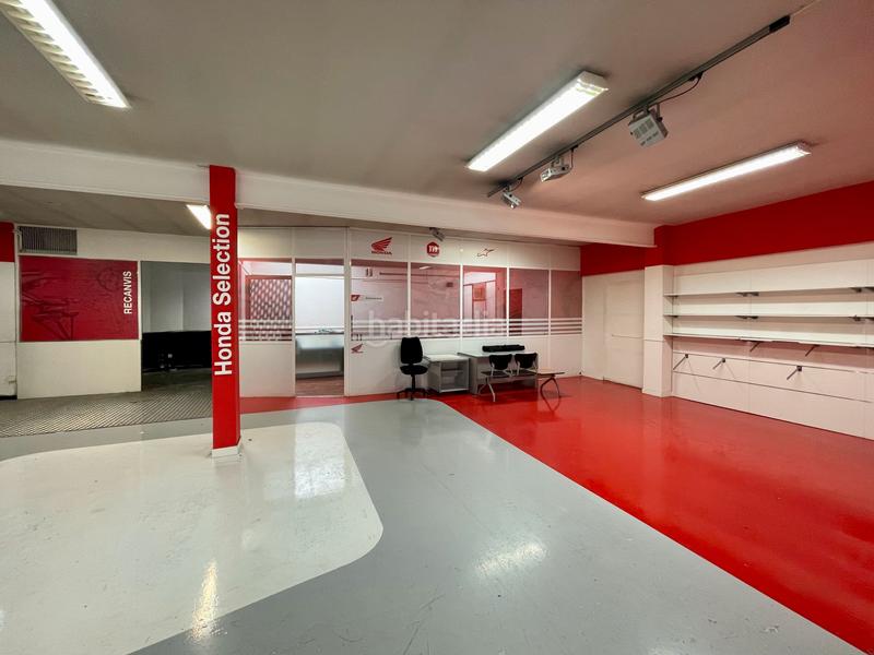 Foto 7591c2eb-0bfd-48cb-9d9c-28a8d8e913f4. Local comercial local con muchas posibilidades en Girona