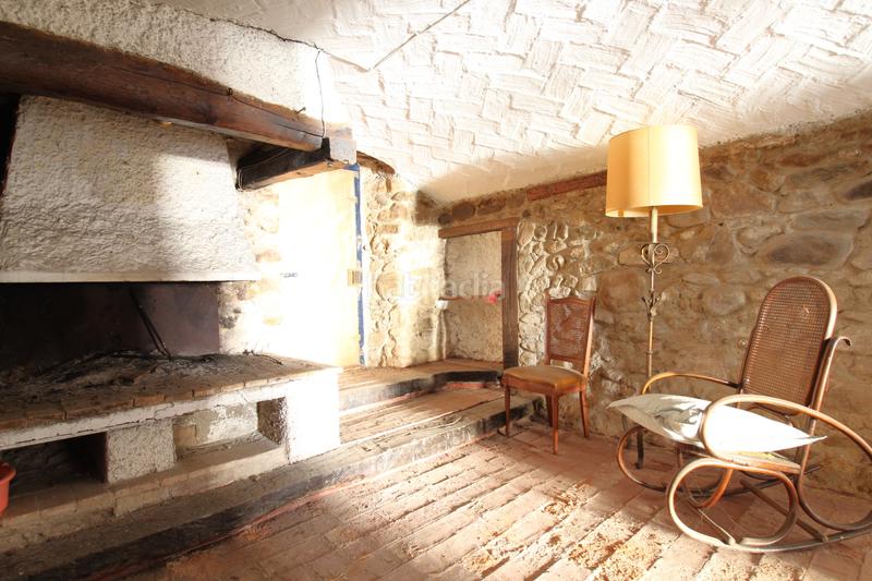 Foto 81b89926-1509-4012-8199-5bdd797b9c00. Masía en Cellera de Ter (La)