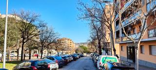 Location Parking voiture  Avinguda de lluís pericot