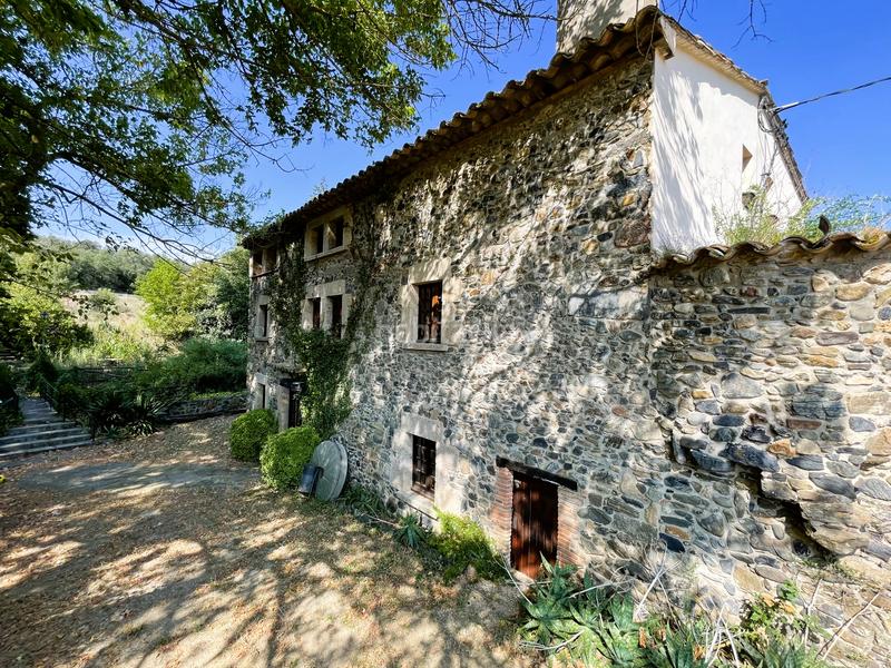 Foto 6cd0c627-30fe-414b-ab4b-3a56e9d9c3c3. Gebäude in Caldes de Malavella